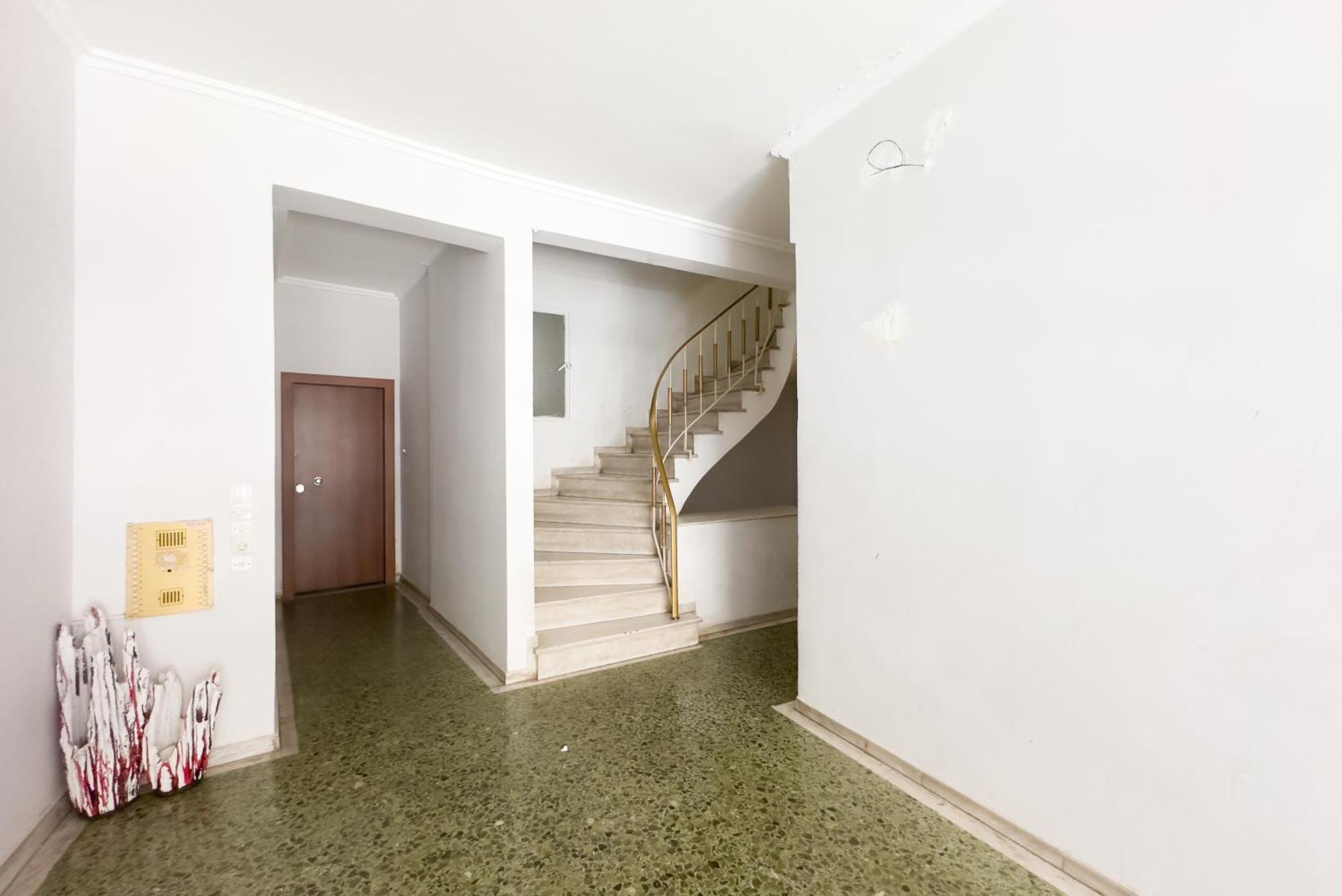 Urban Comfort Apt Near Downtown Athen Exterior foto